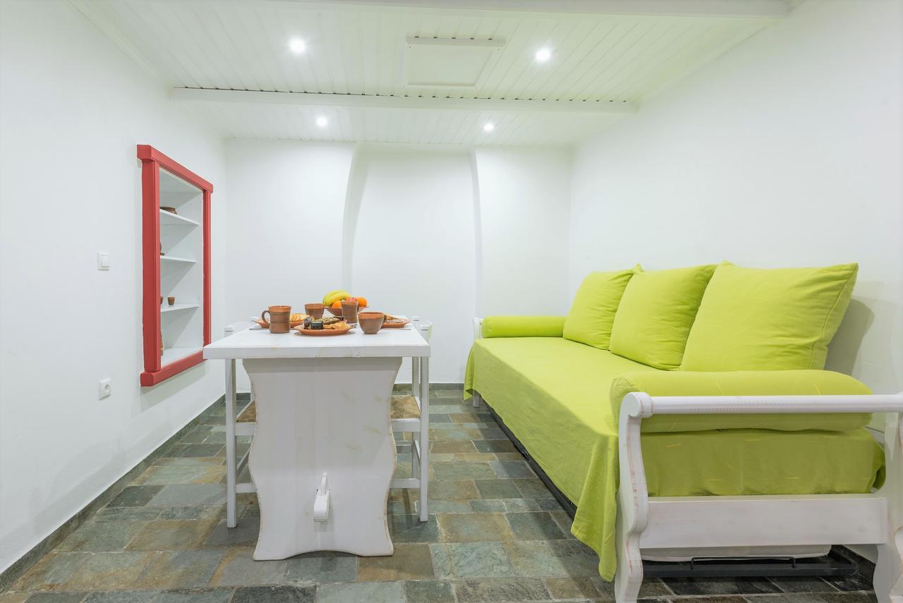 Thymianos Apartments Engares Ngoại thất bức ảnh